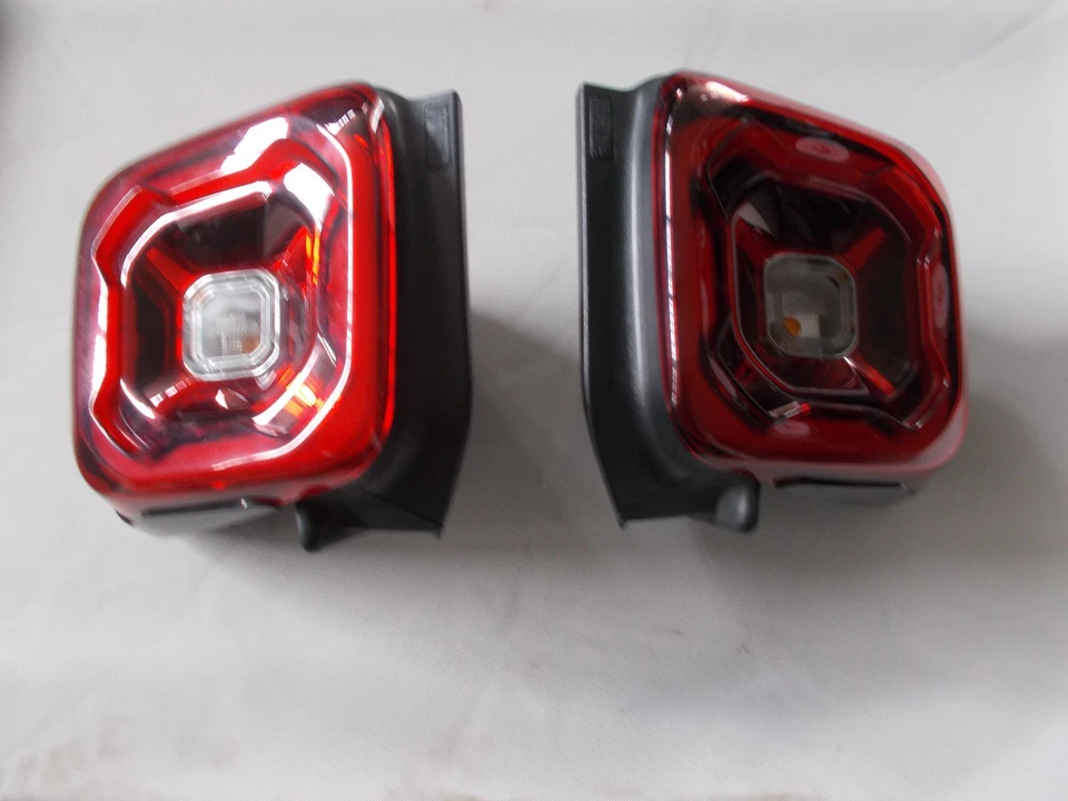 JEEP RENEGADE 19/24  COPPIA DX SX FANALINI POSTERIORI LED ORIGINALI - Immagine 1 di 1