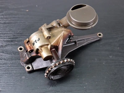 Mercedes W211 4Matic 165kW 224PS Ölpumpe Motorölpumpe A1121810120 A1131810001 - Bild 1 von 4