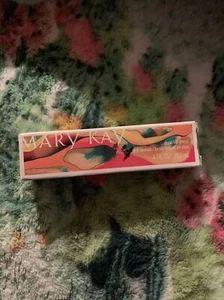 NIB Mary Kay Dual Lip Glaze ~ WARM CORAL ~ Gloss Shimmer Shine ~ Free Shipping - Picture 1 of 2