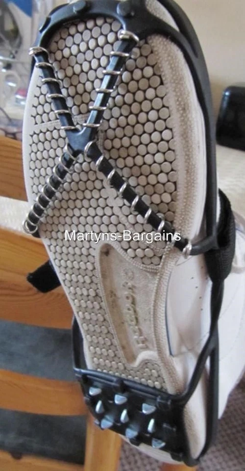 Snow grips. 1 Pair Snow Trax.Ice/Snow Grips for Lady Shoe Size 4-9