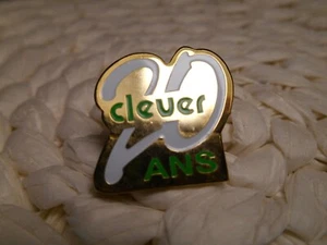pin's cleuer 20 ans 1992 vintage pins - Picture 1 of 2