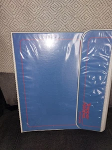Vintage Mead Trapper Keeper 1980's With Blue and Red Folders - Picture 1 of 12