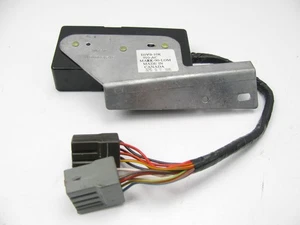 NEW - OUT OF BOX - OEM Ford E0VB-10K910-AC Lamp Out Warning Module - Picture 1 of 4