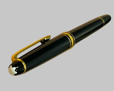 Pluma Estilográfica Montblanc Meisterstuck Estate, Oro 14k 4810 2 Tonos Plumín, Negra Foto 1 de 4