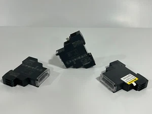 LOT OF 3 PCS - Schneider Electric RM17TA00 multifunction control relay - Picture 1 of 3