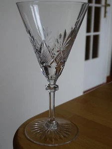 VAL SAINT LAMBERT 1 ANCIEN VERRE A VIN BOURGOGNE CRISTAL MOD EURYDICE 15,5 cm - Picture 1 of 7