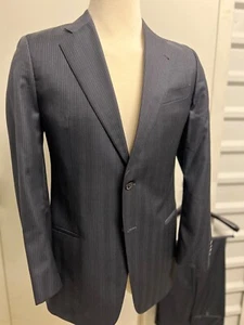 NEW ARMANI Collezioni Suit 40L Black Pinstripe Wool Never Worn PERFECT - Picture 1 of 5