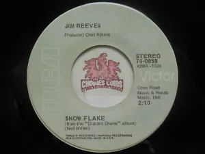 Jim Reeves – Snow Flake / Blue Christmas, 45 RPM VG+ (9H) - Picture 1 of 2