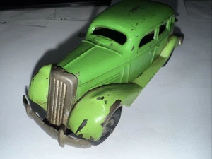 Auto d'epoca in latta Ford 1935 avvolgibile made in US - zona Germania con chiave funzionante - Foto 1 di 11