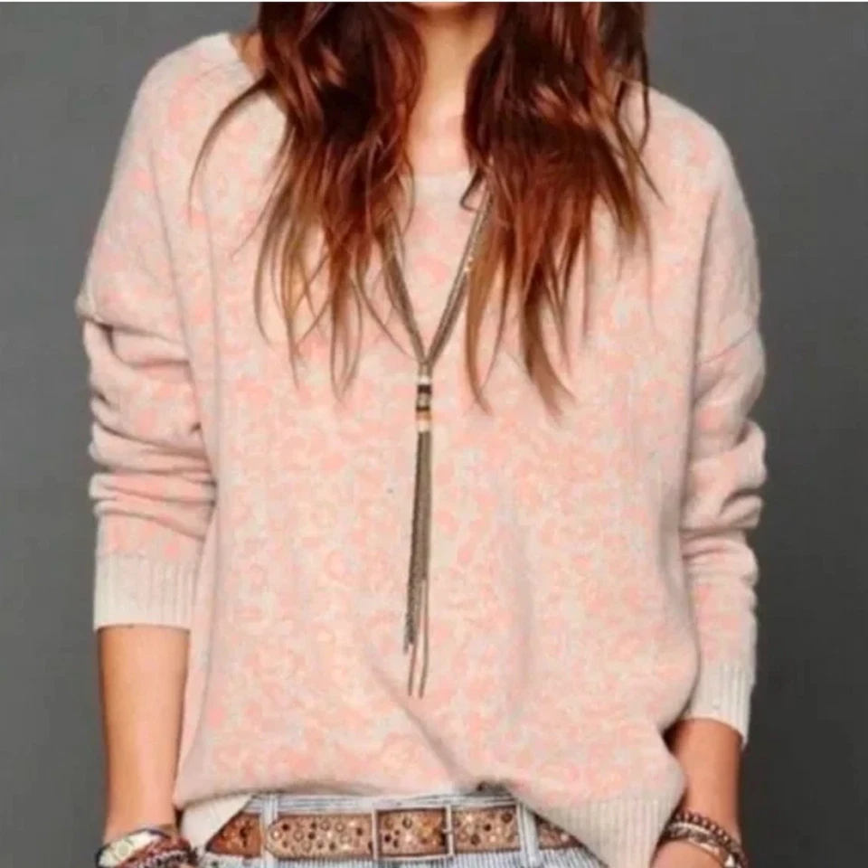 Suéter Free People Cool Cat Leopardo Para Mujer Mediano Tamaño Mezcla de Lana de Alpaca Foto 1 de 4