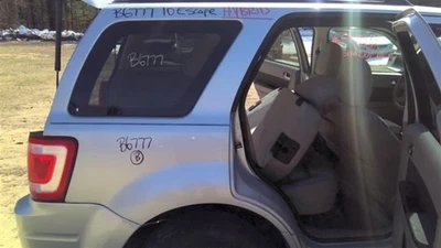 Painel de quarto direito do passageiro compatível com 08-12 ESCAPE 357071 - Imagem 1 de 4