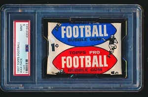 1957 Topps Fútbol Paquete de cera sin abrir 1 centavo PSA 9 - Imagen 1 de 2