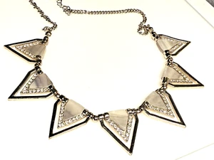 Vintage Pendant Necklace Silver Metal Crystals Cubic Zirconia Pink Accent - Picture 1 of 10