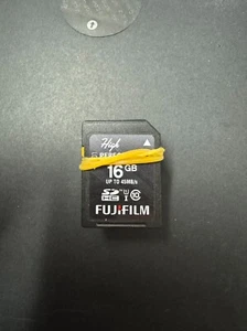 10 sztuk Fujifilm High Performance - Karta pamięci flash - 16 GB - SDHC UHS-I, czarna - Zdjęcie 1 z 3