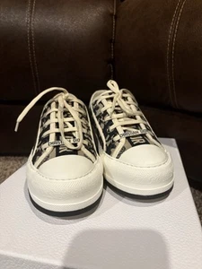 Doir’n’walkin Deep Blue Size 37 U.s 6.5 Women’s Contact Me Before Buying - Picture 1 of 5