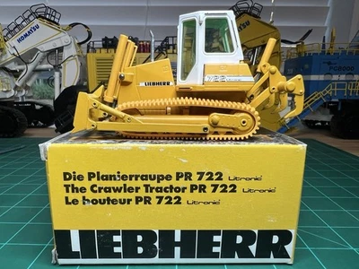 Liebherr PR722 Litronic Dozer with Ripper - Conrad 1:50 Scale Model #2803 - Image 1 of 4