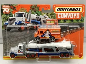 Matchbox Convoys / International Loadstar Cab & Rocket Transporter Trailer - Picture 1 of 10