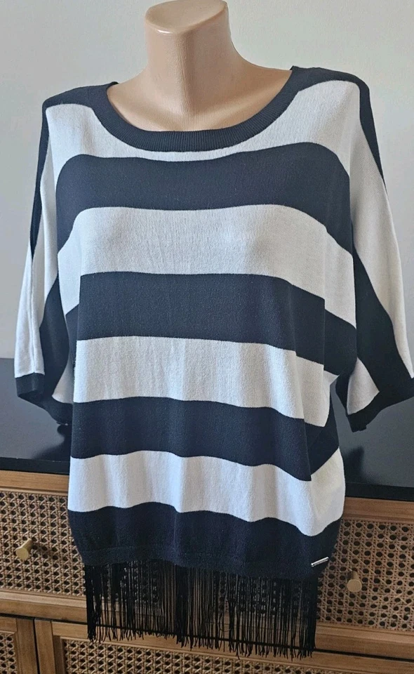 Top tejido Guess talla L Foto 1 de 4