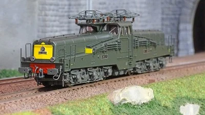 Jouef HJ2423S Locomotive électrique CC 14015, SNCF, 2 fanaux, livrée verte, digi - Photo 1/4