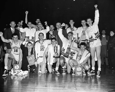 1951 Kentucky Wildcats ADOLPH RUPP Glossy 8x10 Photo NCAA CHAMPIONS Poster Print Cover