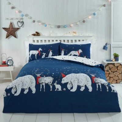 Juego de cama funda nórdica reversible con estrellas oso polar azul marino y animales de invierno Foto 1 de 2