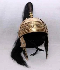 Elmetto Montefortino celtico romano cavaliere medievale Sca Larp ottone - Foto 1 di 6