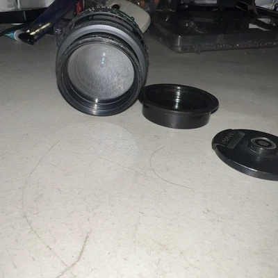 Pentax SMC Pentax-F Zoom 35-70mm f/3.5-4.5 AF Lens Clean - Image 1 of 3