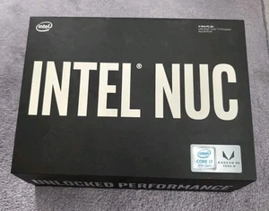 Intel NUC 8i7HVK i7-8809G-CPU / 32GB RAM / 2 x 1TB SSD Samsung / Windows 11 Pro - Bild 1 von 16