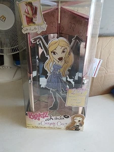 Seltene BRATZ ooh la la Puppentragetasche 2 in 1 Schultergurt & Spiegel Neu im Karton - Bild 1 von 6