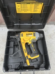 DEWALT DCN891P2 20V MAX XR 20-Volt Li-ion Cordless Concrete Nailer New Open Box - Picture 1 of 6