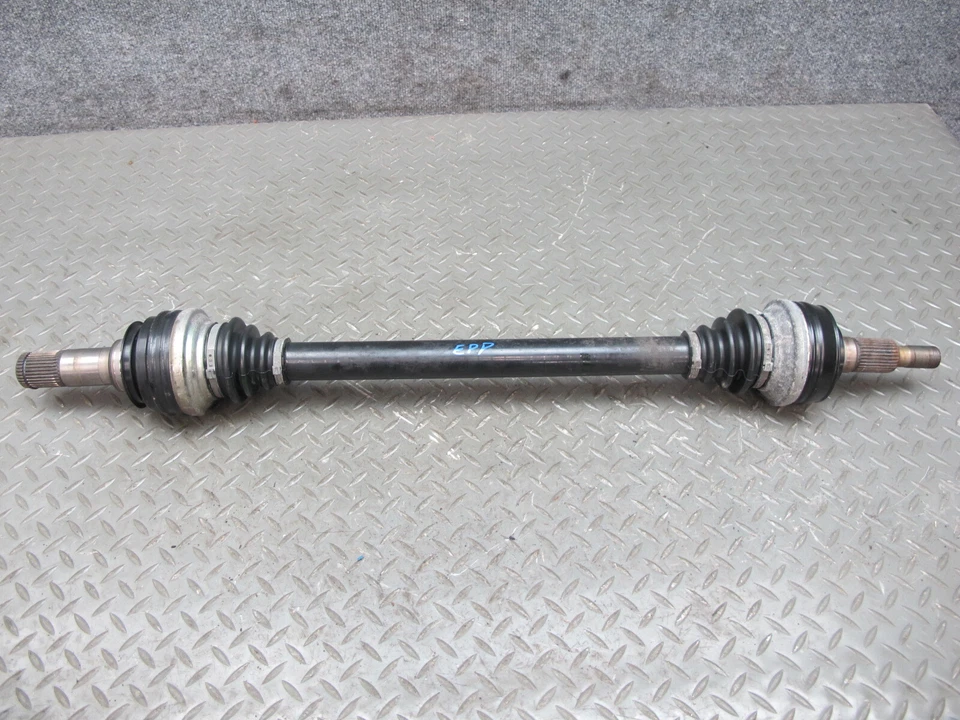 2010-2016 PORSCHE PANAMERA 970 RWD REAR LEFT OR RIGHT SUSPENSION AXLE SHAFT - Image 1 of 4