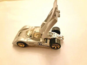 Ferrari 512M Hot Wheels J32403009, plata primera edición - Imagen 1 de 6