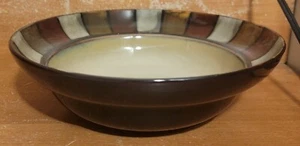 Pfaltzgraff Everyday TAOS 9" Runde Gemüseschüssel, 9 3/4", Neu mit Etikett/Neu mit Etikett - Bild 1 von 7