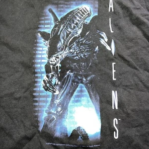 T-shirt promozionale vintage 08’ Aliens horror film fantascienza alieno xenomorfo uomo taglia L Y2K - Foto 1 di 9
