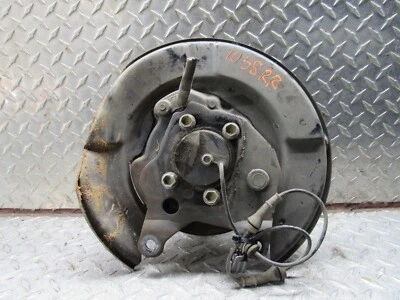 Nissan Sentra 2015 pasajero derecho eje trasero nudillo Foto 1 de 4