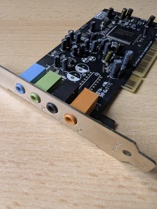 Creative Labs Sound Blaster SB1070 Soundkarte PCI - Bild 1 von 4