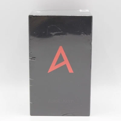 Astell&Kern SA700 Onyx Black High-Resolution Portable Audio Player DAP - Image 1 of 4