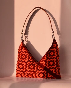 NAYHANDMADE Crochet Shoulder Bag in Orange and Maroon Pattern - Picture 1 of 2