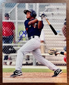 JORGE POLANCO Signed 8x10 Photo Autograph SEATTLE MARINERS 2025 ALCS - Picture 1 of 2