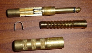 SWITHCHCRAFT 174S-1/4" Plug-U Clamp-Handle-Relief Spring New Old Store-Stock - Picture 1 of 3