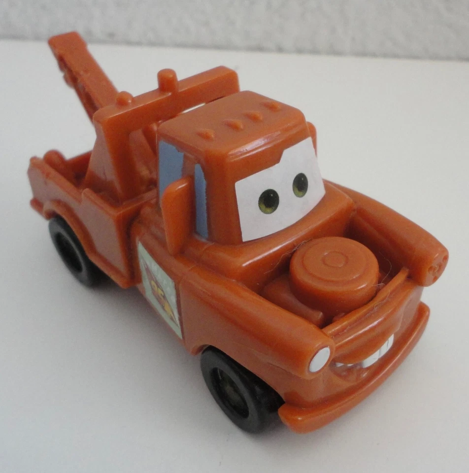 Disney Pixar Cars Mater camión de remolque DecoPac adorno de pastel Foto 1 de 1