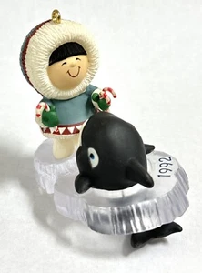 1992 Hallmark Keepsake Frosty Friends #13 Serie Eskimo & Orca Wal - Bild 1 von 3
