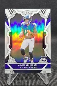 2022 Panini zertifizierter Velus Jones Jr. Rookies Spiegel RC 008/325 Chicago Bears - Bild 1 von 3