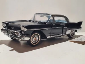 Franklin Mint 1957 Cadillac Eldorado Brougham Barn Find 1:24 Scale Diecast Car - Picture 1 of 14