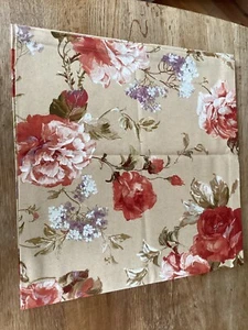 Rico Design /Tischdecke Rosen Beige / 85 / 85cm - Bild 1 von 2