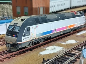 Atlas Gold HO Scale NJ New Jersey Transit ALP45DP Locomotive #4530DCC Sound - Picture 1 of 6