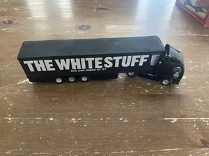 Corgi Volvo Artic Curtainside The White Stuff, 2003 with COA, Boxed, Very Good - Picture 1 of 3