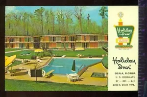 HOLIDAY INN Logo Ocala Florida View of Pool and Hotel Vintage 1965 Postcard - Picture 1 of 1