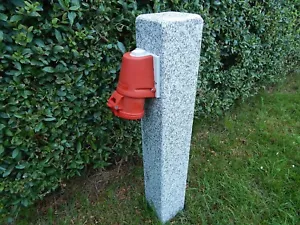 Gartensteckdose Energiesäule Kraftstrom 32 A Granit Steckdose Steckdosensäule - Bild 1 von 3