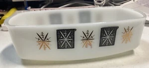 Federal Glass Oval 1.5 Quart Casserole White with Black Gold Atomic Burst USA - Picture 1 of 2